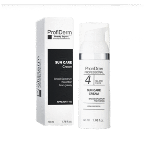 Päikesekaitse kreem SPF 50, sobib alates 3 -st eluaastast. Keemiline ja füüsiline kaitse, innovaatilised kaitsespektrid. Ei ummista nahka.